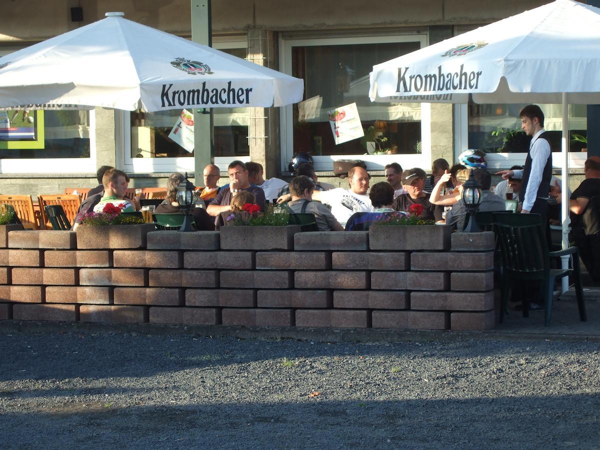 Gasthaus Zur Quelle Bad Marienberg Zewnętrze zdjęcie