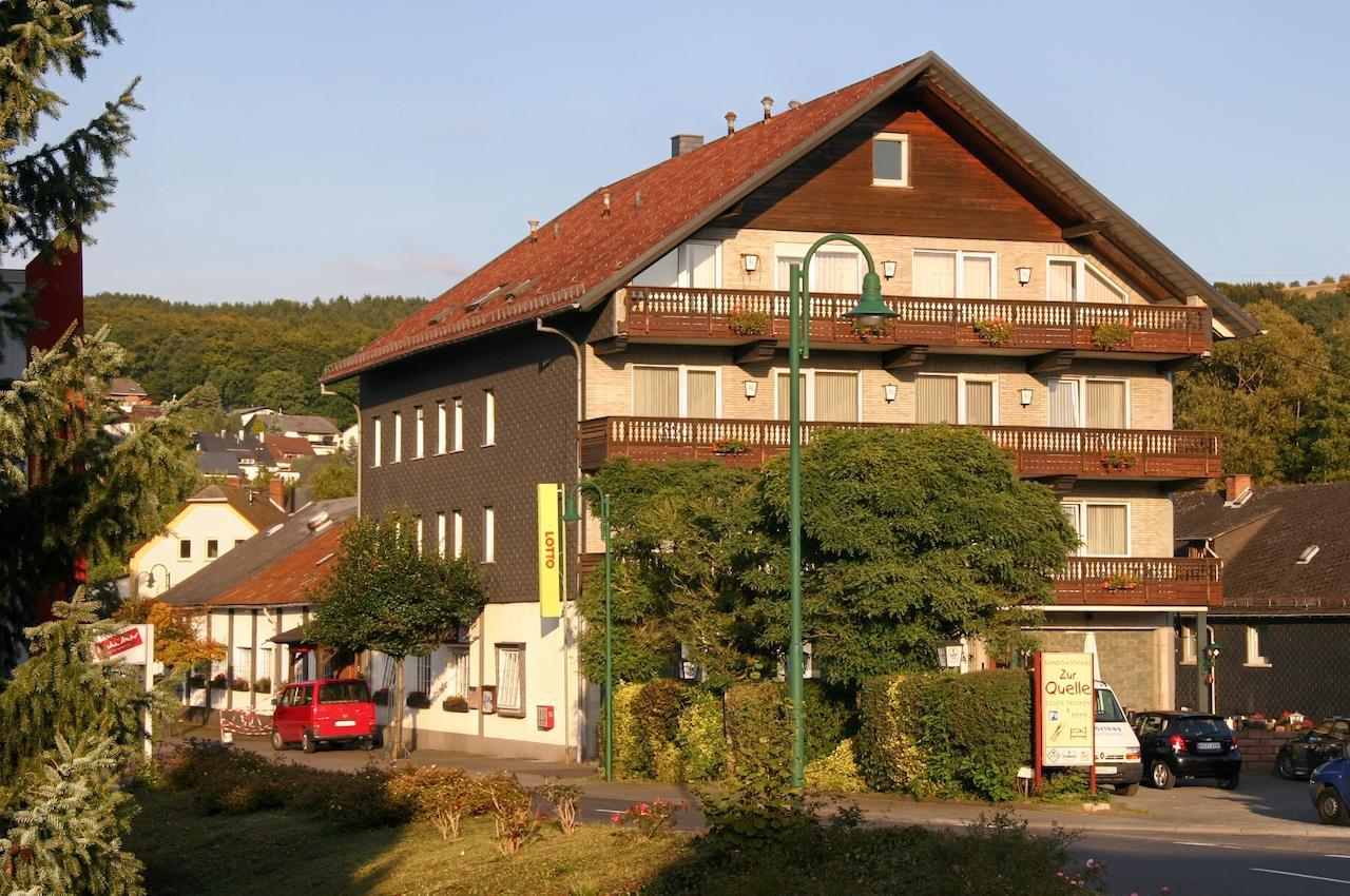Gasthaus Zur Quelle Bad Marienberg Zewnętrze zdjęcie