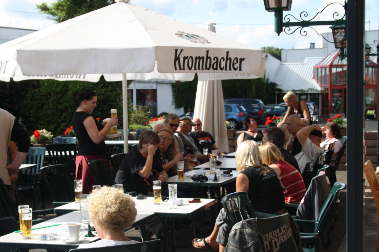 Gasthaus Zur Quelle Bad Marienberg Zewnętrze zdjęcie